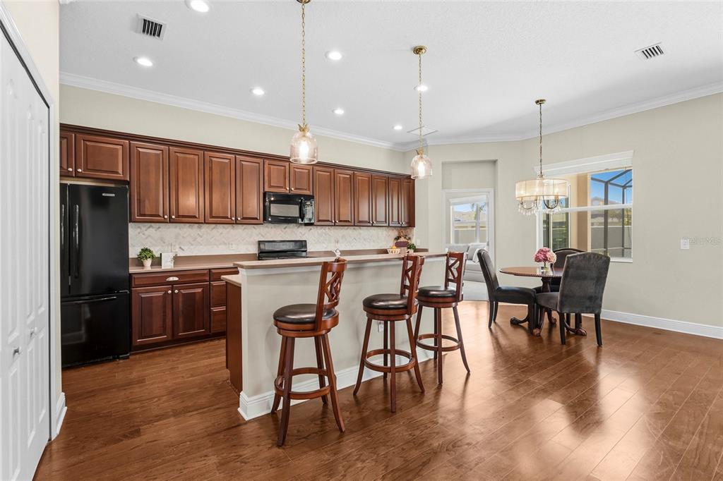 357 Marsh Creek Road Venice, FL 34292 - Photo 9 of 69