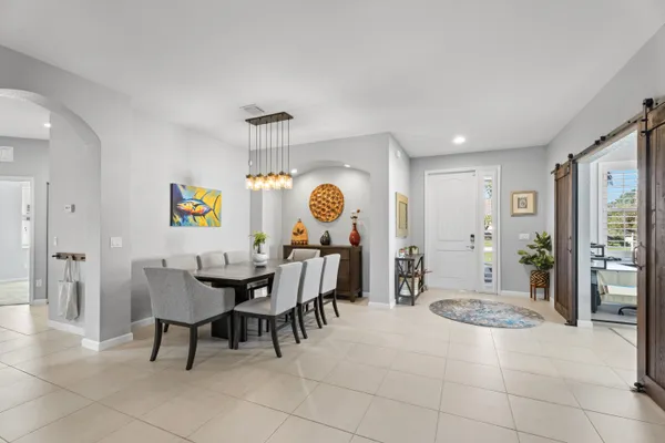 $839,000 | 445 Northwest Sunflower Place, Jensen Beach, FL 34957