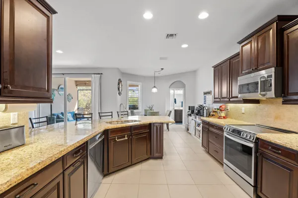 $839,000 | 445 Northwest Sunflower Place, Jensen Beach, FL 34957