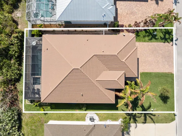 $839,000 | 445 Northwest Sunflower Place, Jensen Beach, FL 34957