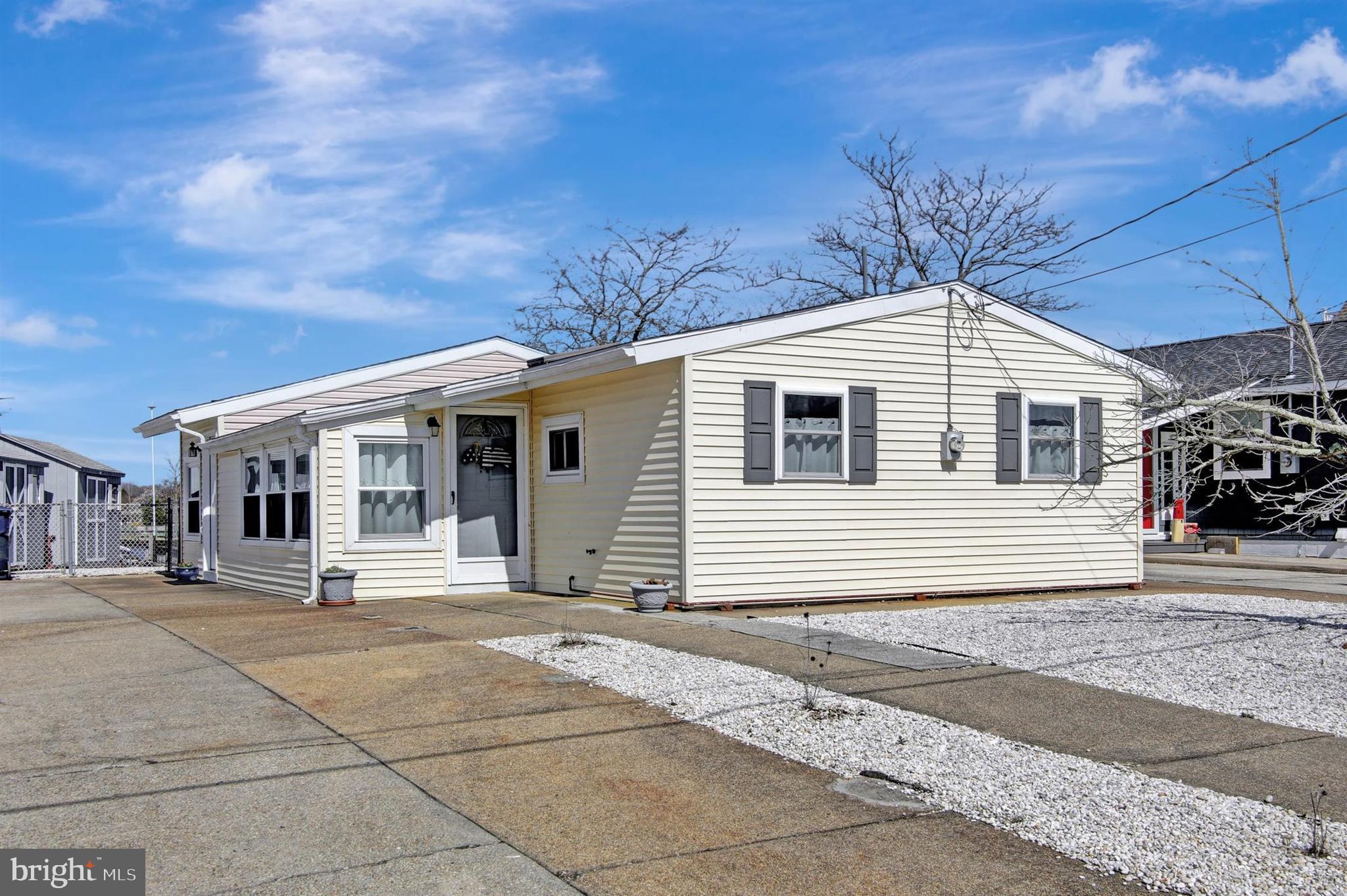 103 East Thames Road Little Egg Harbor, NJ 08087 - Photo 1 of 24 Gallery Image 1