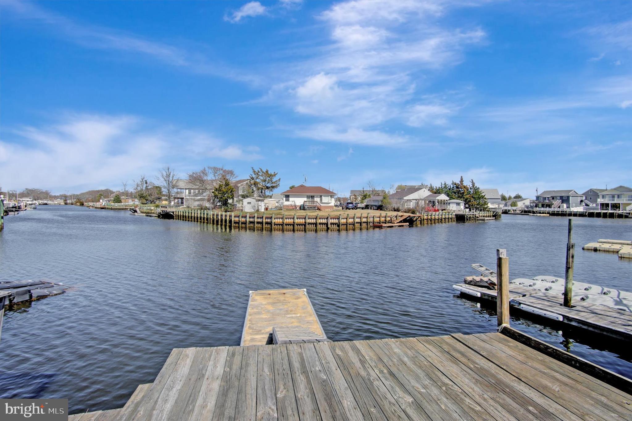 103 East Thames Road Little Egg Harbor, NJ 08087 - Photo 2 of 24 Gallery Image 2