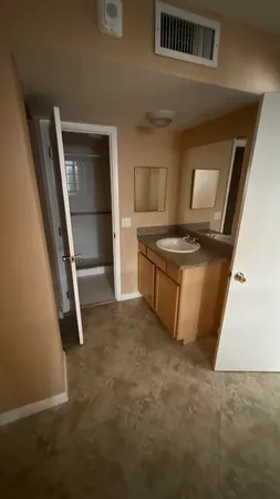 $1,700 | 475 Southeast 8th Street, Unit 115, Deerfield Beach, FL 33441