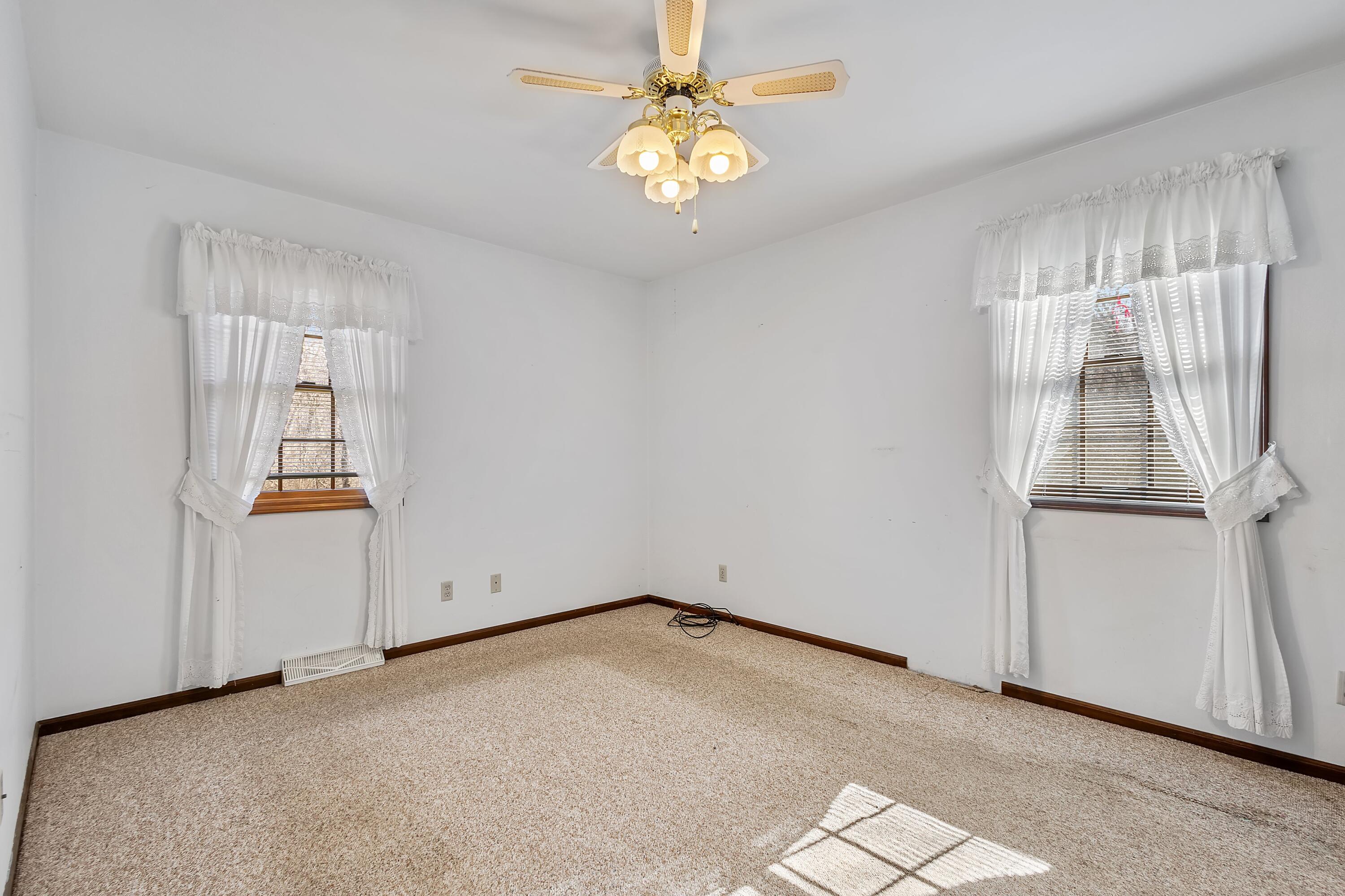 9481 Sullivan Lane Crown Point, IN 46307 - Photo 19 of 78 3000x2000