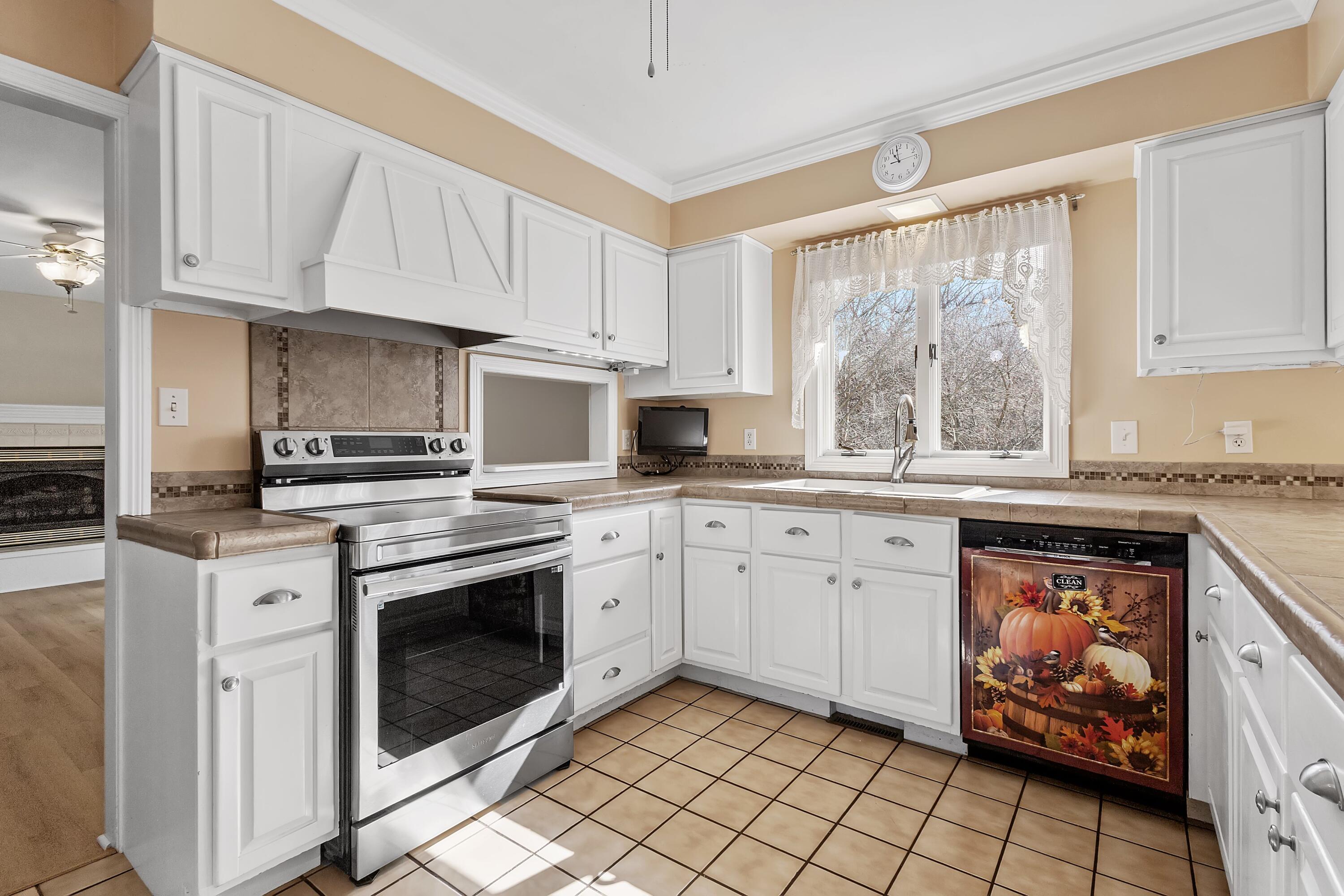 9481 Sullivan Lane Crown Point, IN 46307 - Photo 31 of 78 3000x2000