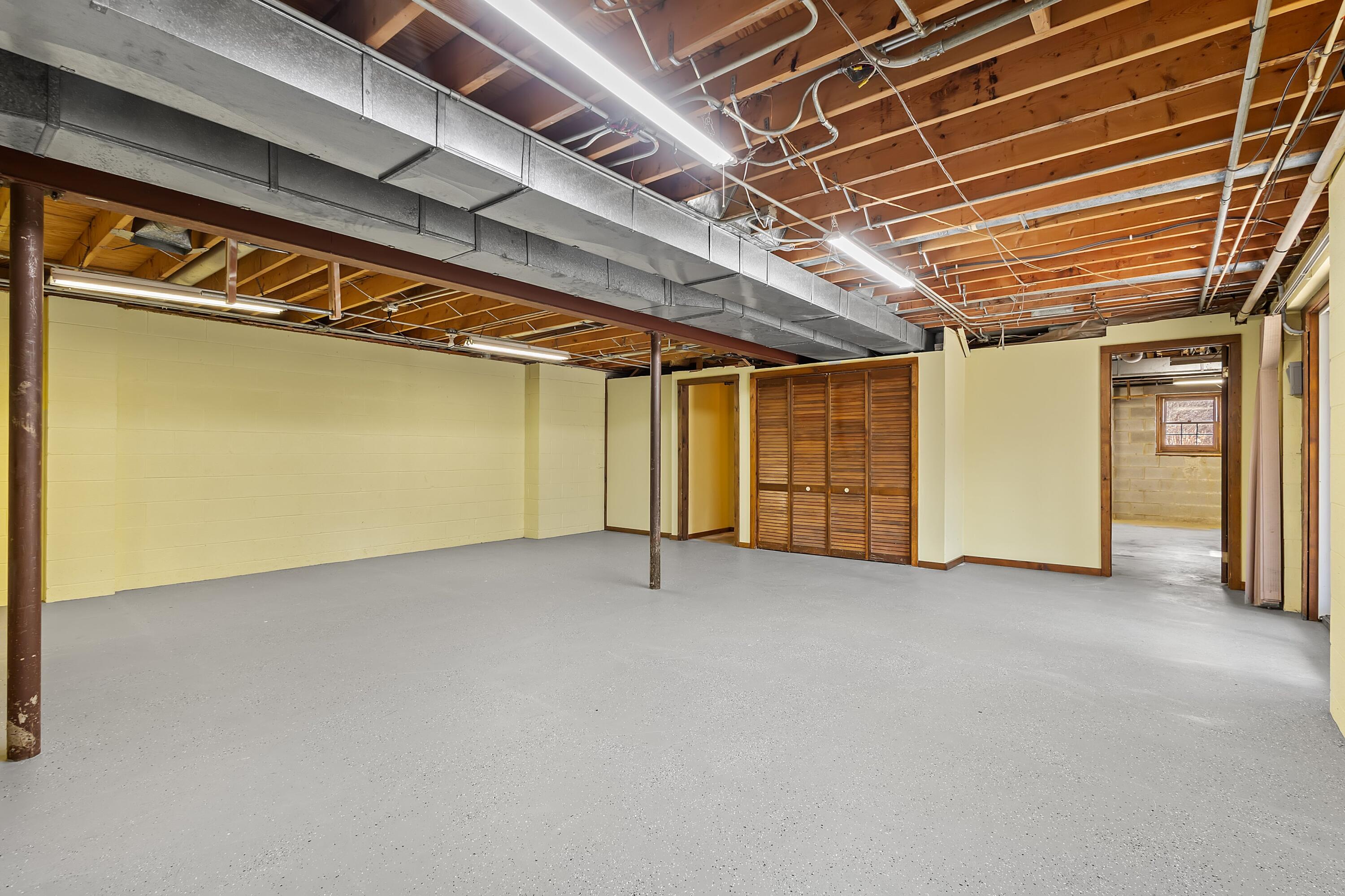 9481 Sullivan Lane Crown Point, IN 46307 - Photo 40 of 78 3000x2000