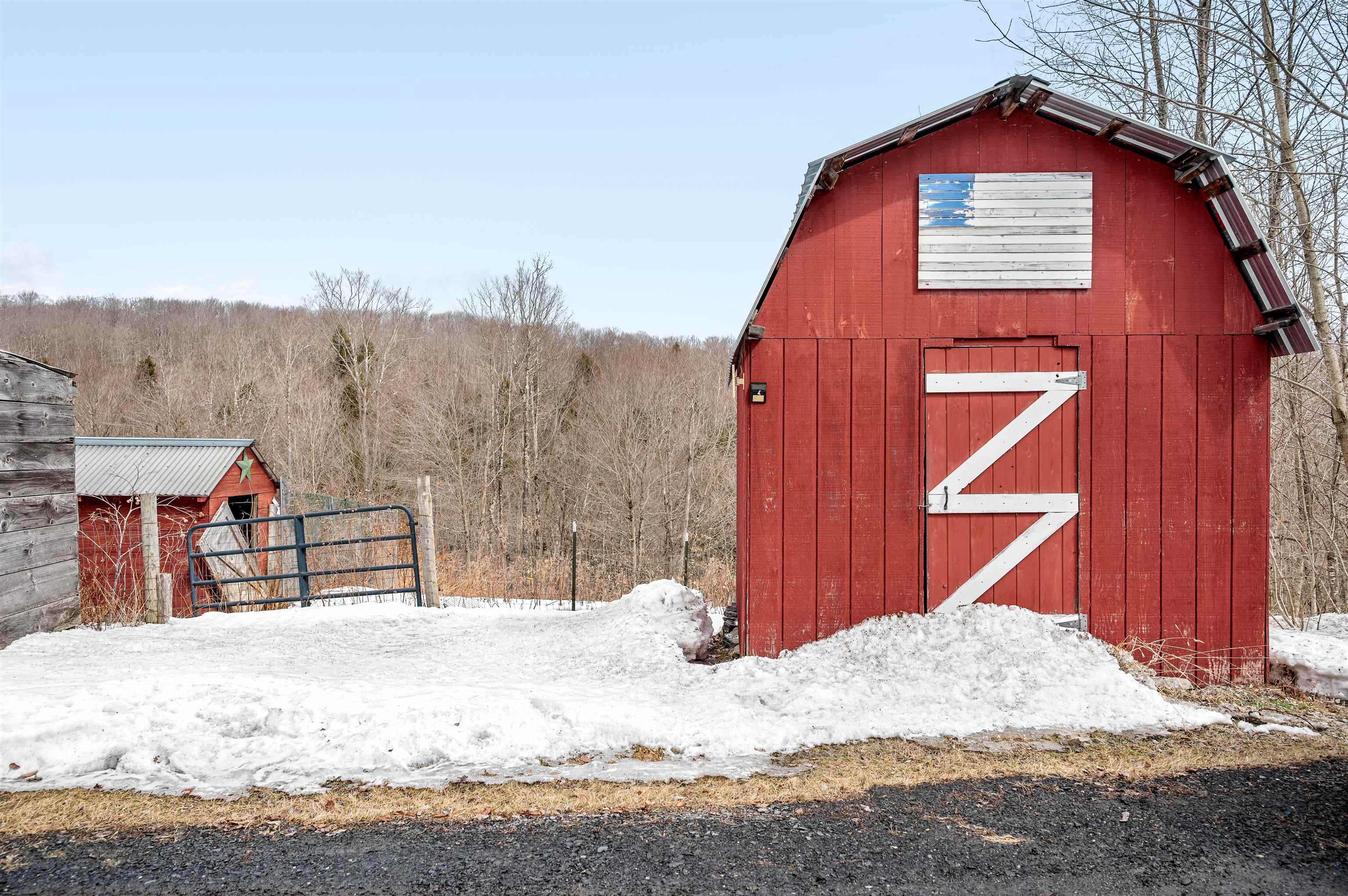 356 Hyland Hill Road Washington, VT 05675 - Photo 11 of 57
