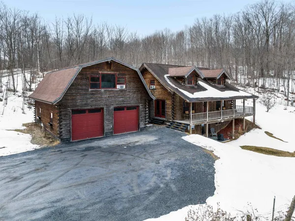 $575,000 | 356 Hyland Hill Road, Washington, VT 05675