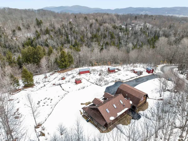 $575,000 | 356 Hyland Hill Road, Washington, VT 05675