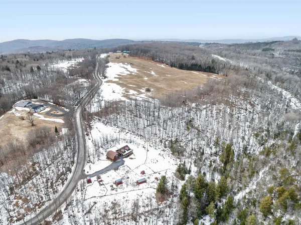 $575,000 | 356 Hyland Hill Road, Washington, VT 05675
