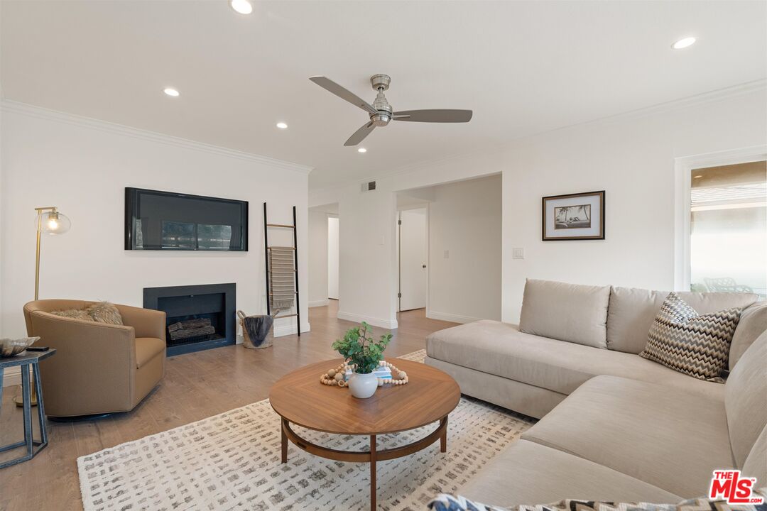 32136 Watergate Road Westlake Village, CA 91361 - Photo 6 of 34