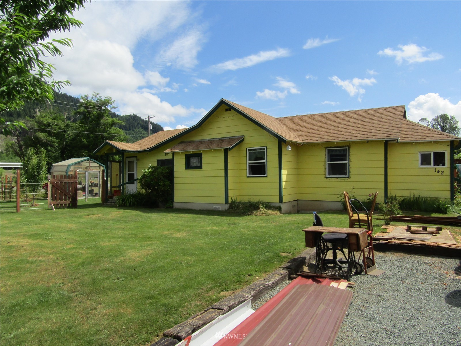 142 Aberdeen Road Morton, WA 98356 - Photo 5 of 40 Gallery Image 5