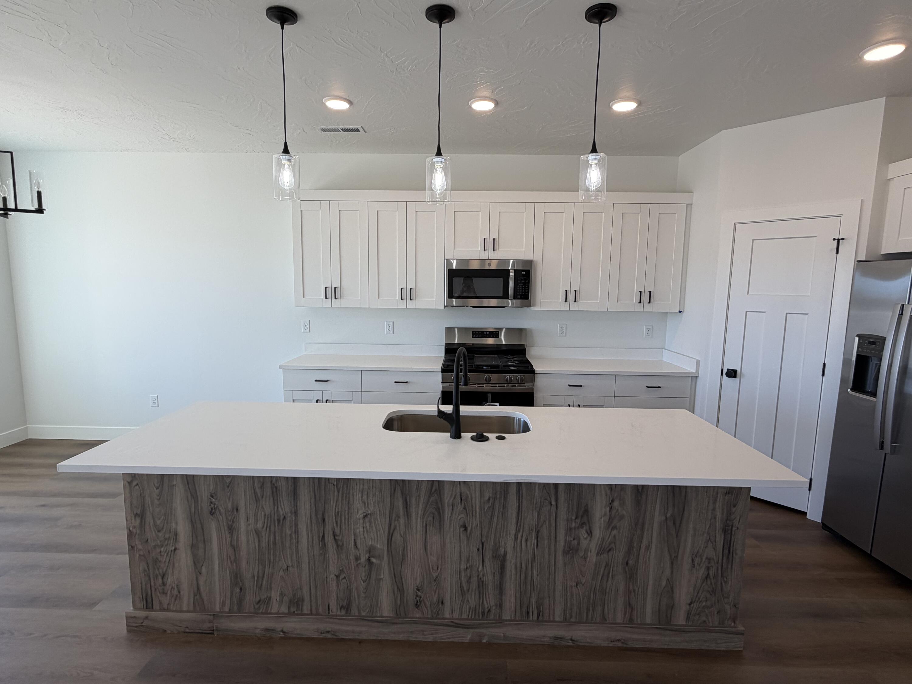 4954 North Remington Road Cedar City, UT 84721 - Photo 4 of 24 IMG_5040