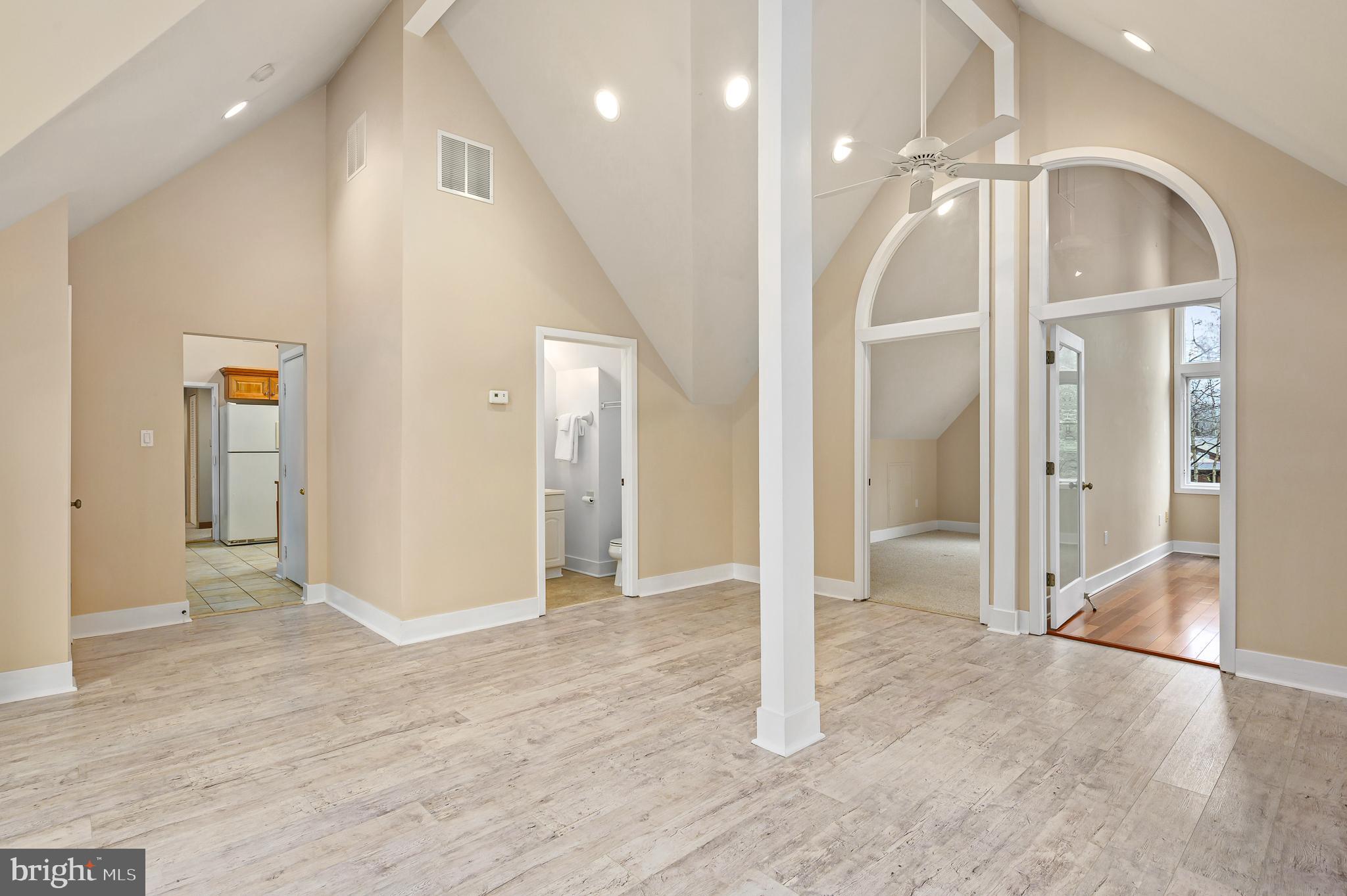 11103 Glade Drive Reston, VA 20191 - Photo 24 of 49