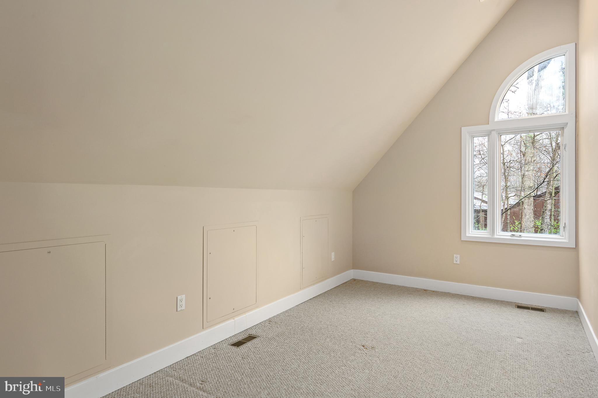 11103 Glade Drive Reston, VA 20191 - Photo 33 of 49