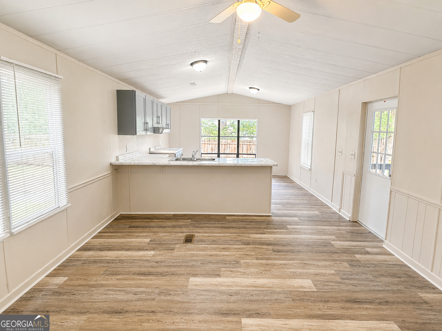 1804 Rhoda Street Waycross, GA 31503 - Photo 12 of 16