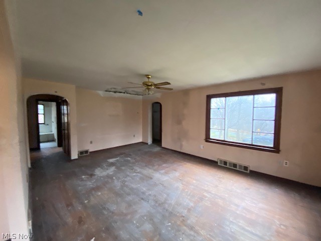 4966 Klasen Road Madison, OH 44057 - Photo 9 of 16 Gallery Image 9