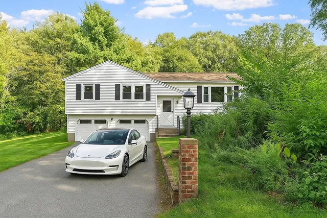 $3,500 | 377 Hosmer Street, Marlborough, MA 01752