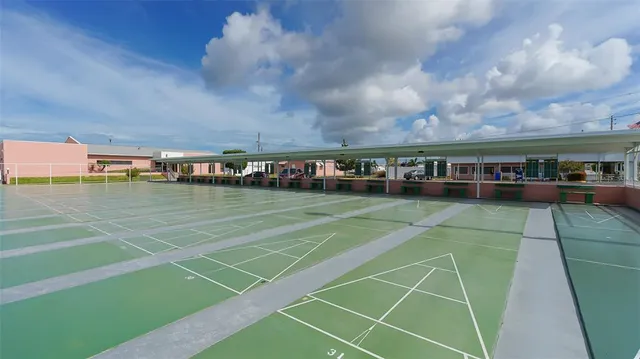 a view of a tennis court