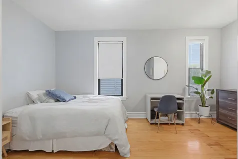 $1,399,000 | 1900 West Oakdale Avenue, Chicago, IL 60657