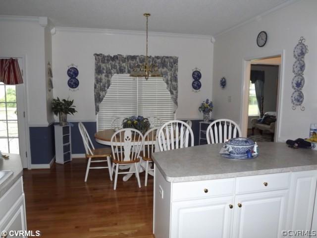 233 Lighthouse Pointe Hopewell, VA 23860 - Photo 10 of 24 Kitchen