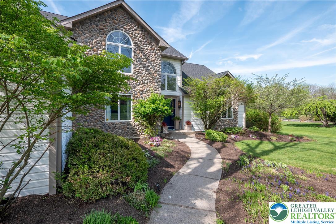 1560 Surrey Road Bethlehem, PA 18015 - Photo 14 of 59 Gallery Image 14