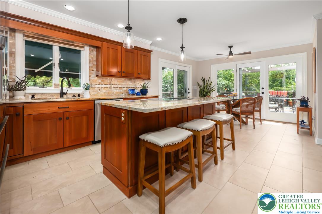 1560 Surrey Road Bethlehem, PA 18015 - Photo 23 of 59 Gallery Image 23