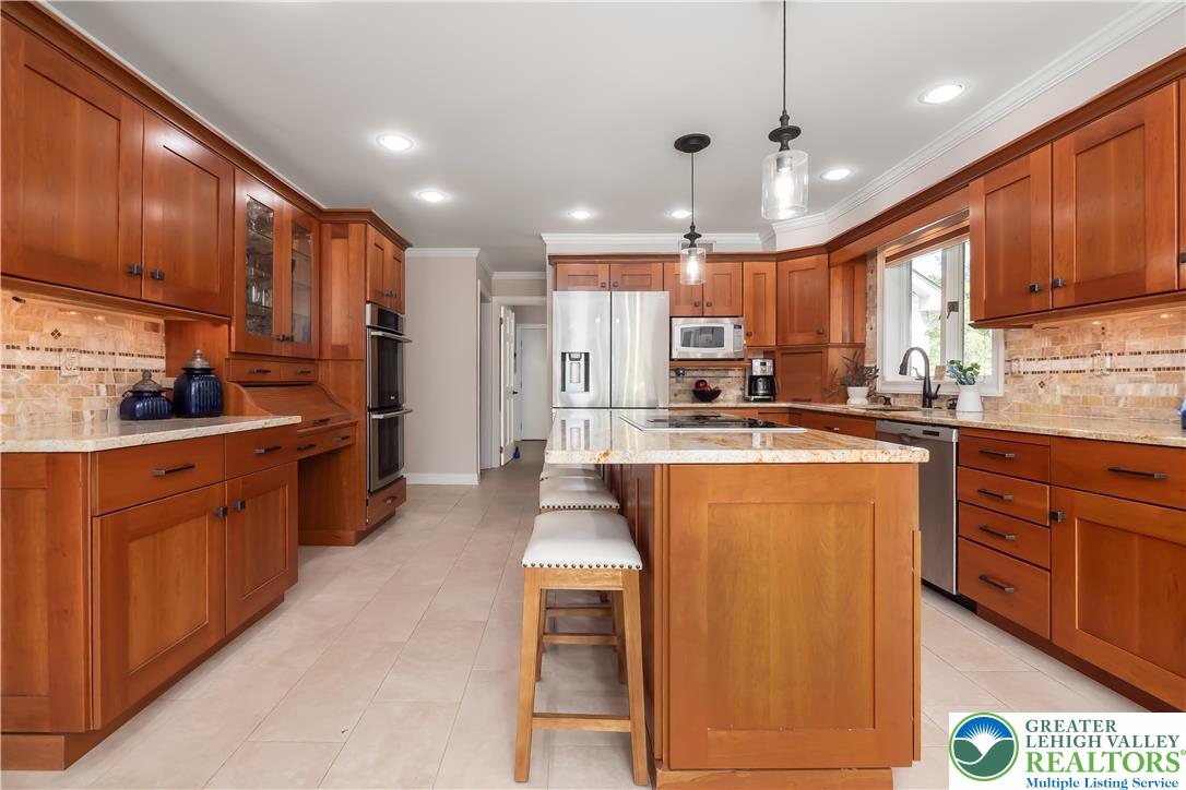 1560 Surrey Road Bethlehem, PA 18015 - Photo 25 of 59 Gallery Image 25