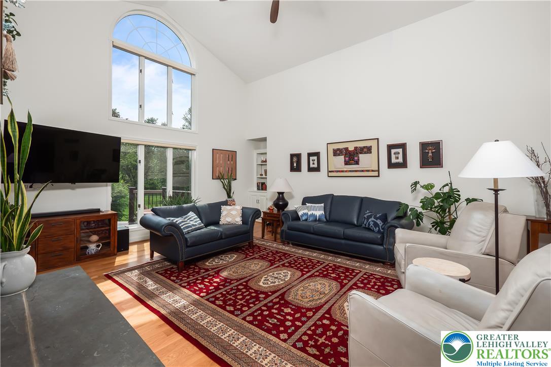 1560 Surrey Road Bethlehem, PA 18015 - Photo 30 of 59 Gallery Image 30