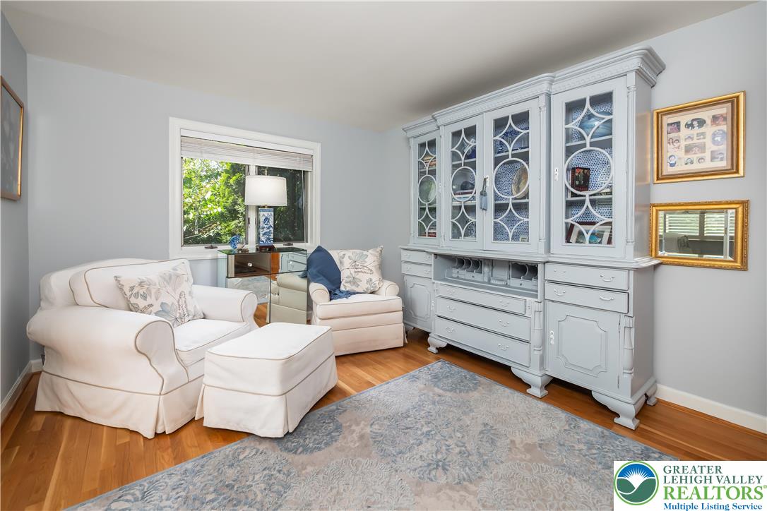 1560 Surrey Road Bethlehem, PA 18015 - Photo 36 of 59 Gallery Image 36