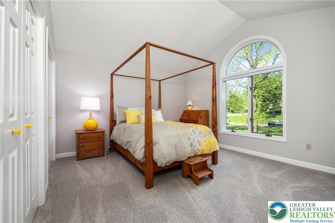 1560 Surrey Road Bethlehem, PA 18015 - Photo 45 of 59 Gallery Image 45