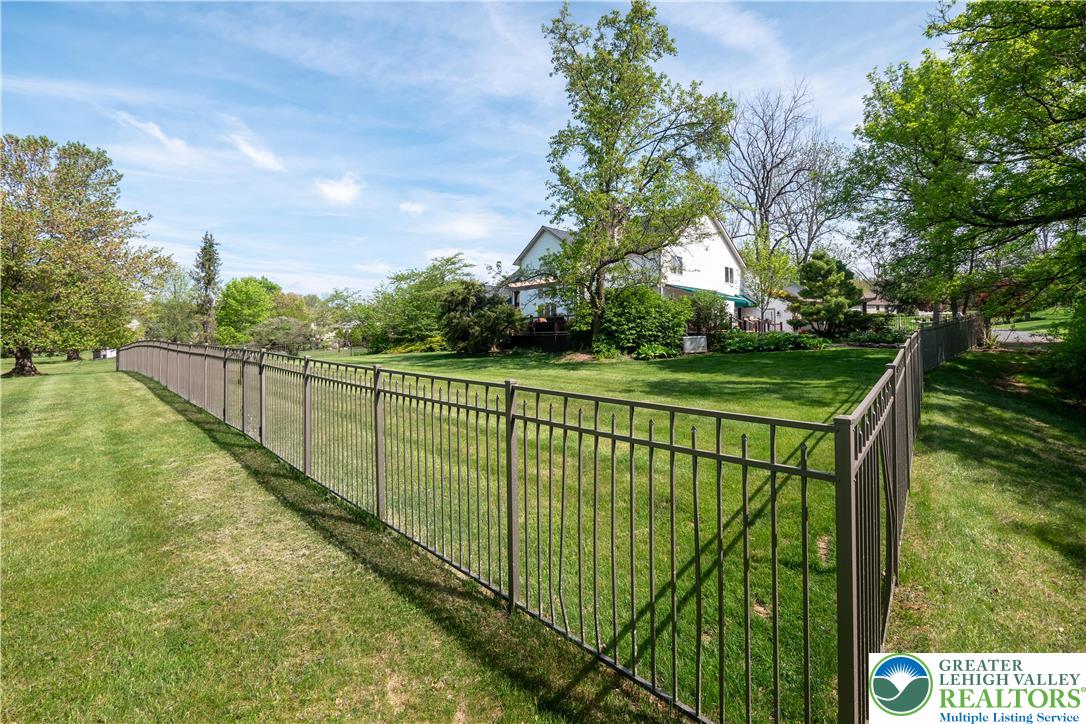 1560 Surrey Road Bethlehem, PA 18015 - Photo 57 of 59 Gallery Image 57