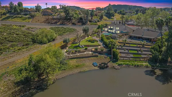 $924,900 | 30198 La Primavera Street, Temecula, CA 92592