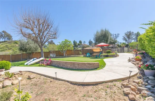 $924,900 | 30198 La Primavera Street, Temecula, CA 92592