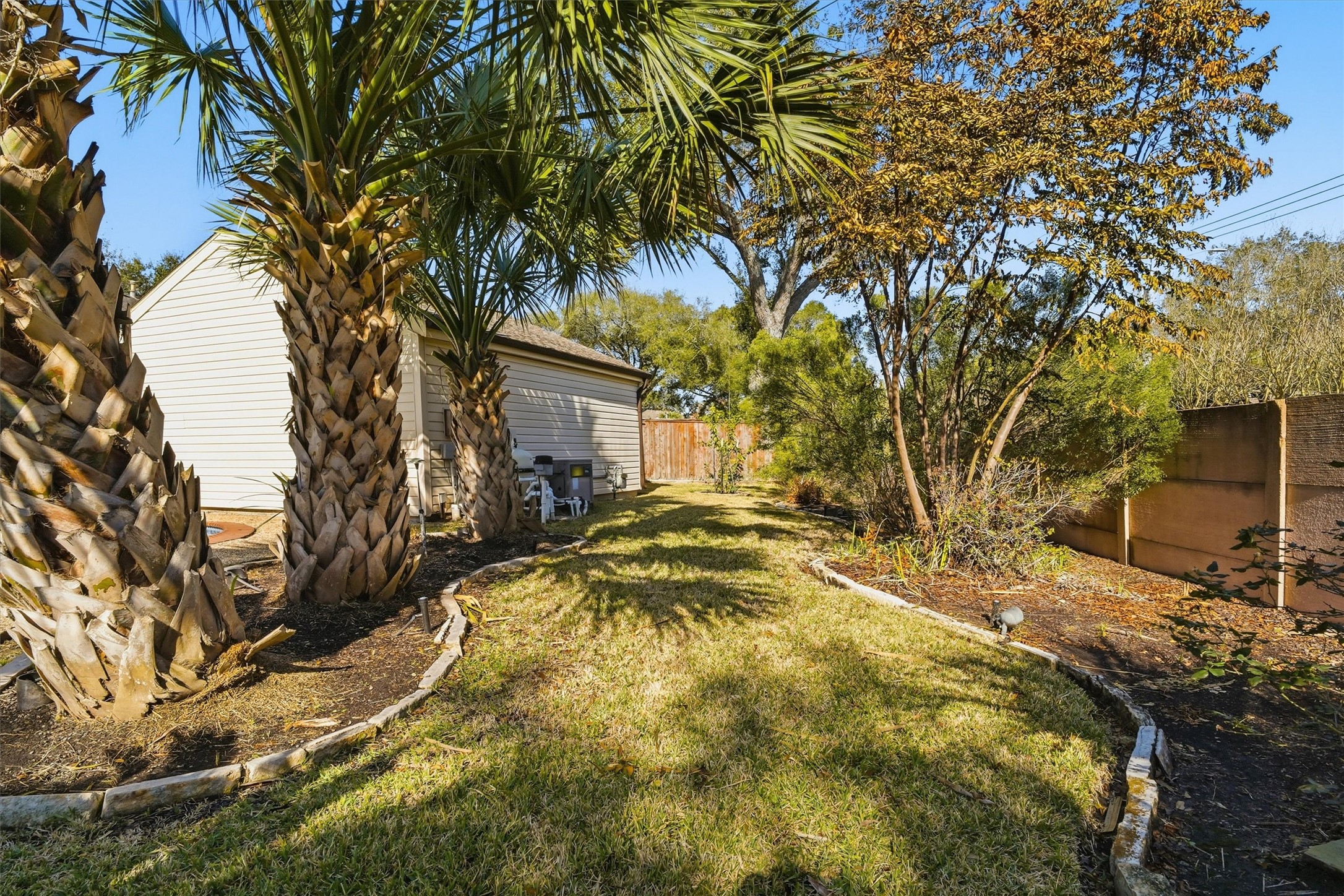 15015 Pleasant Valley Road Houston, TX 77062 - Photo 21 of 21 a view of a house with a yard