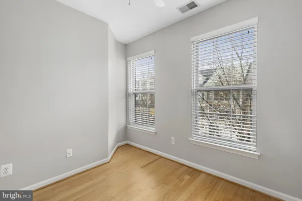 $4,400 | 170 Barrett Place, Alexandria, VA 22304