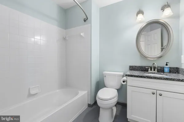 $4,400 | 170 Barrett Place, Alexandria, VA 22304