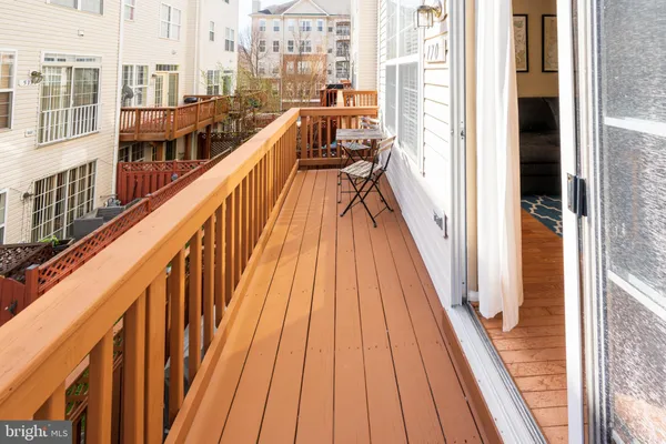 $4,400 | 170 Barrett Place, Alexandria, VA 22304