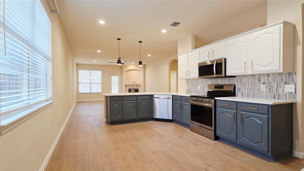 1204 Riverside Road Roanoke, TX 76262 - Photo 6 of 29