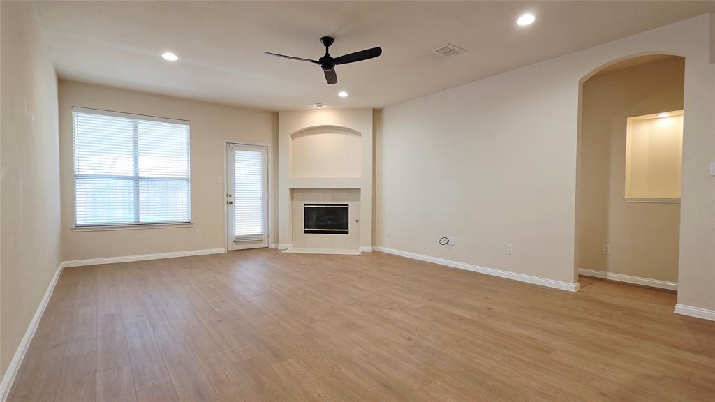 1204 Riverside Road Roanoke, TX 76262 - Photo 10 of 29