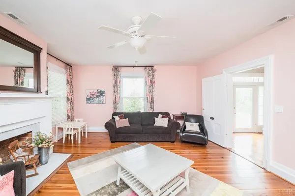 $2,150,000 | 7821 Bellevue Road, Goode, VA 24556