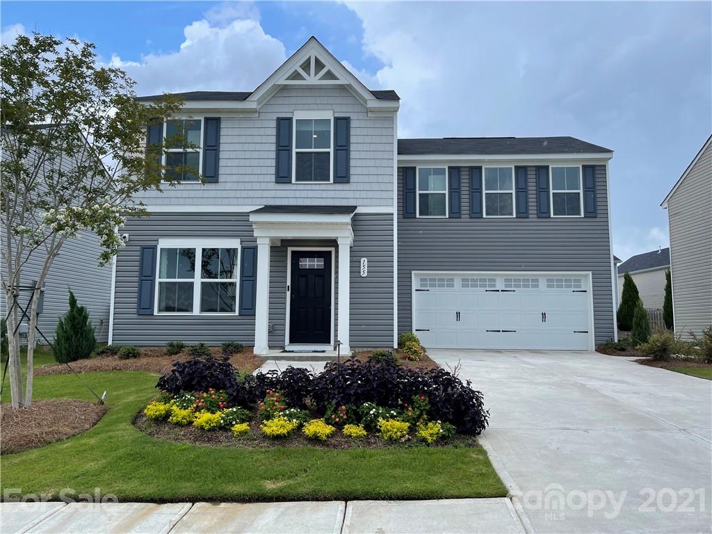 155 Beacons Field Road Columbia, SC 29209 - Photo 2 of 4 front view of a house with a yard