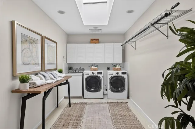 $3,299,000 | 1659 3rd Street, Manhattan Beach, CA 90266