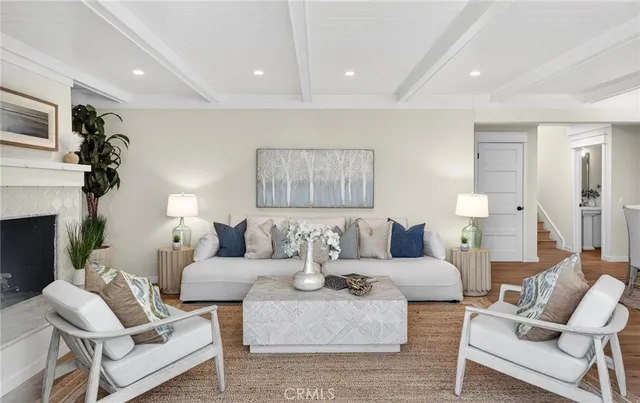 $3,299,000 | 1659 3rd Street, Manhattan Beach, CA 90266