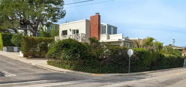 $3,299,000 | 1659 3rd Street, Manhattan Beach, CA 90266