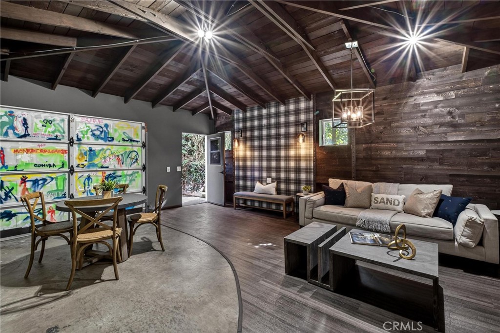 1659 3rd Street Manhattan Beach, CA 90266 - Photo 6 of 41 Detached Rear Garage/Office photo 2