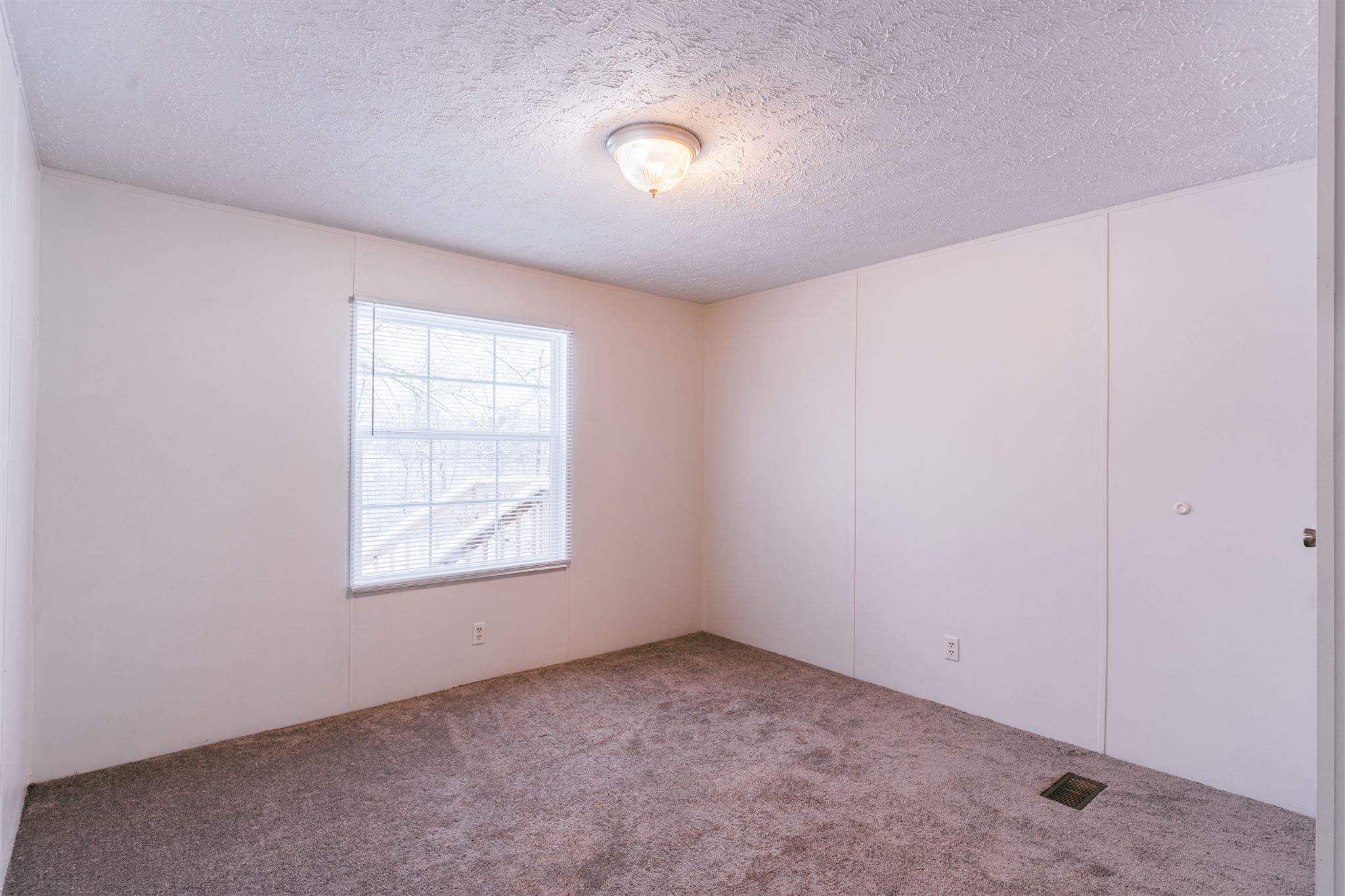 718 Noe Road Orleans, IN 47452 - Photo 14 of 25 Gallery Image 14
