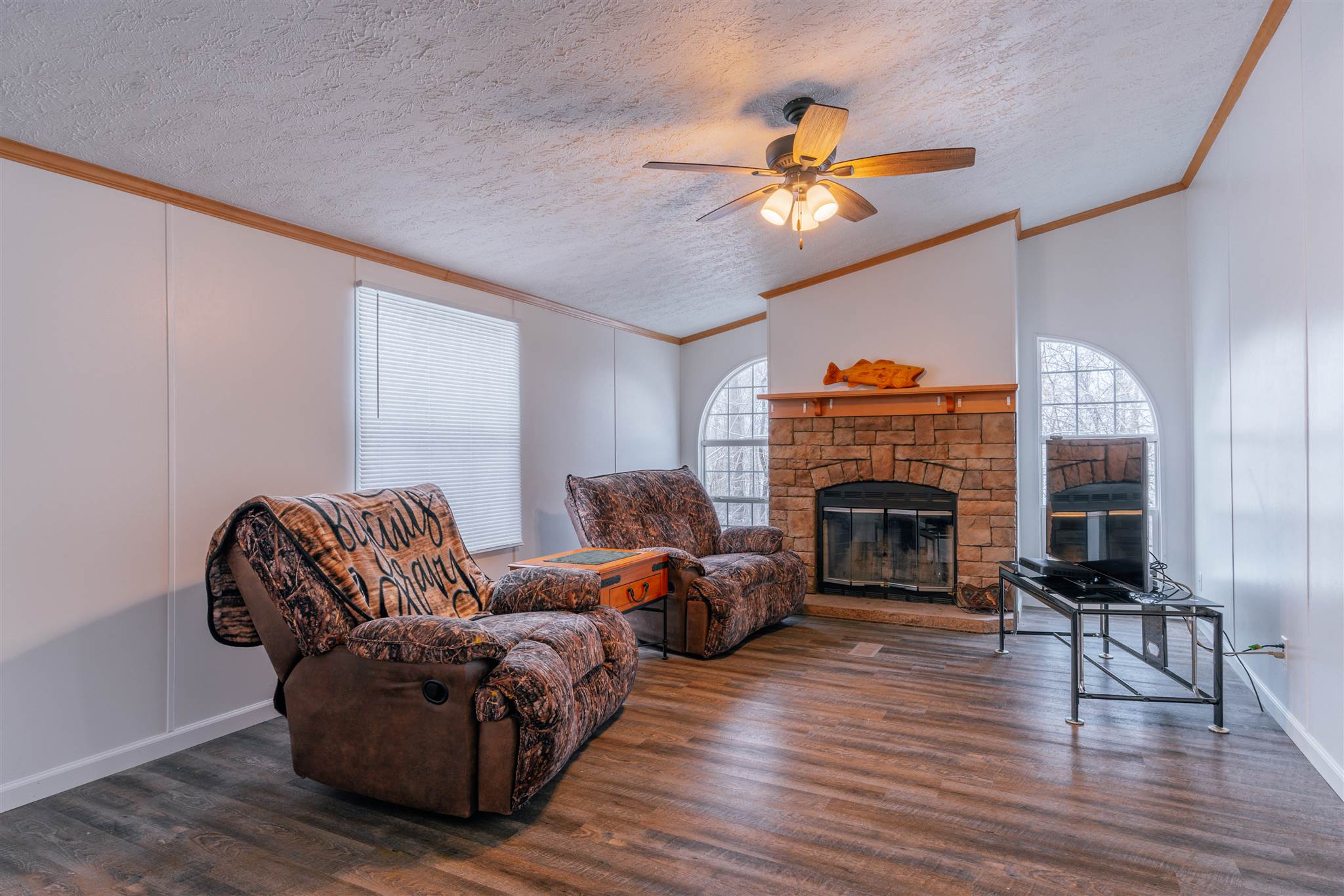 718 Noe Road Orleans, IN 47452 - Photo 4 of 25 Gallery Image 4