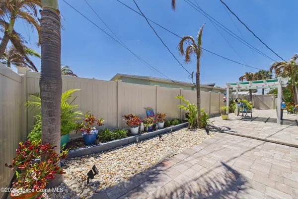 $1,100,000 | 515 Royal Palm Boulevard, Satellite Beach, FL 32937