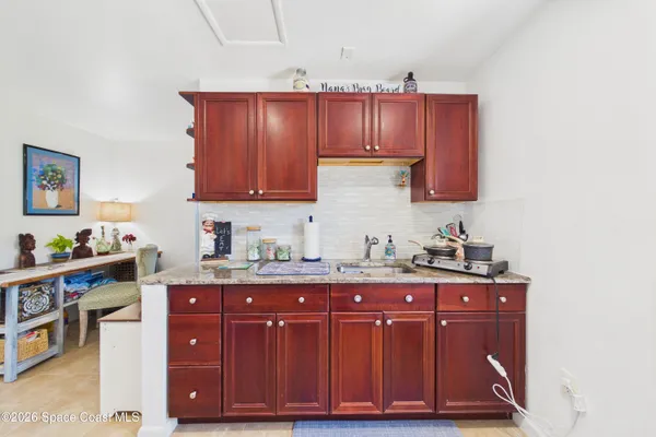$1,100,000 | 515 Royal Palm Boulevard, Satellite Beach, FL 32937